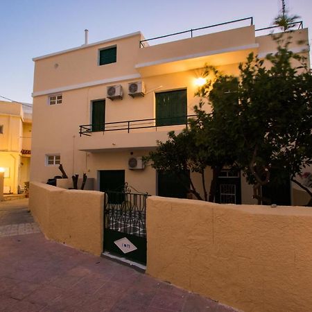 Pier Apartments Карпатос Екстериор снимка