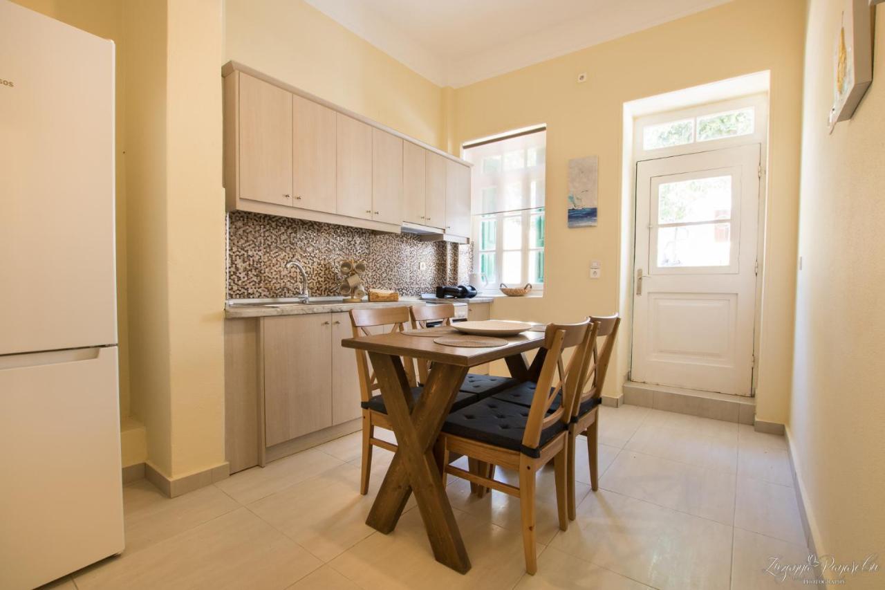 Pier Apartments Карпатос Екстериор снимка